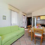 Delphino - Rei253 By Interhome