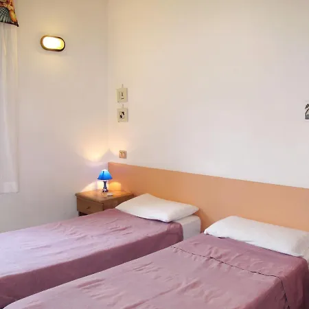 Delphino - Rei253 By Interhome